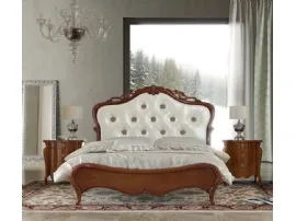 Letto con testiera in ecopelle e Noce Corinne di Euro Design