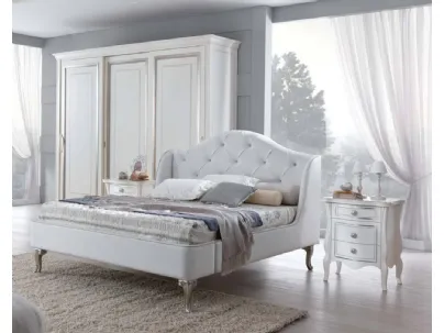 Letto in ecopelle con testiera impreziosita da bottoni Swarovski Eros di Euro Design