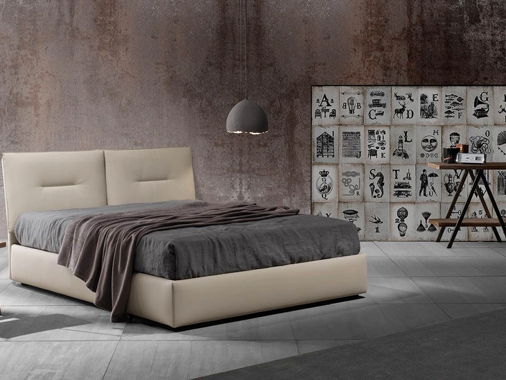 Letto matrimoniale Zoè Uno in vellutino imbottito di Excò