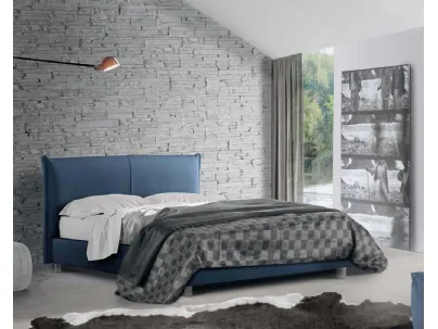 Letto matrimoniale in tessuto con testiera imbottita e piedini in metallo Frappa di Lettissimi