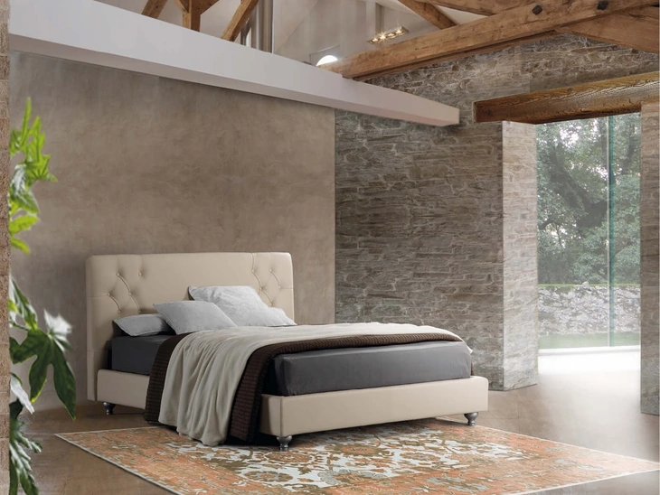 Letto in pelle Athena di Lettissimi