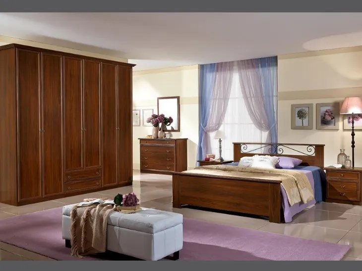 Letto in legno con testiera in ferro battuto Ninfea NF015 di MCSMobili