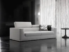 Divano Harrison lineare con poggiatesta reclinabili di Pandolfi divani
