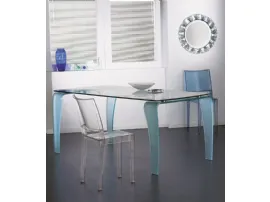 Tavolo in cristallo con gambe sabbiate curvate Kristal de La Vetreria