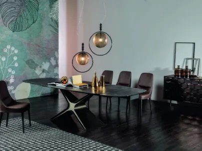 Tavolo Calliope con top in ceramica e base in acciaio di Tonin Casa
